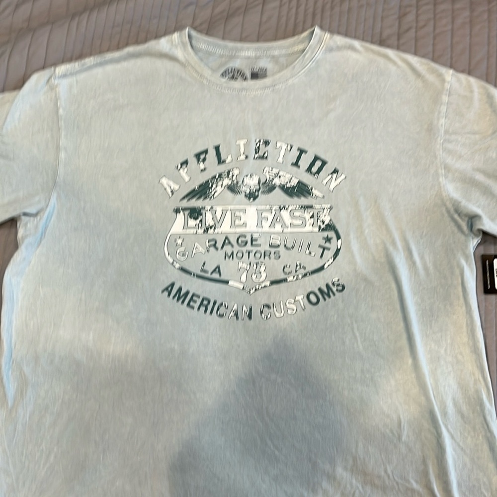 Affliction Mens 2XL tshirt. New with tags.